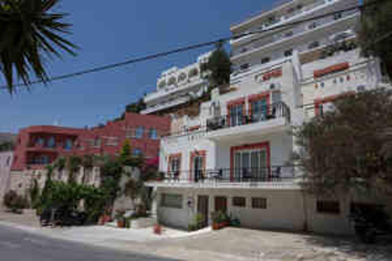 Petra Hotel Agia Galini Eksteriør bilde